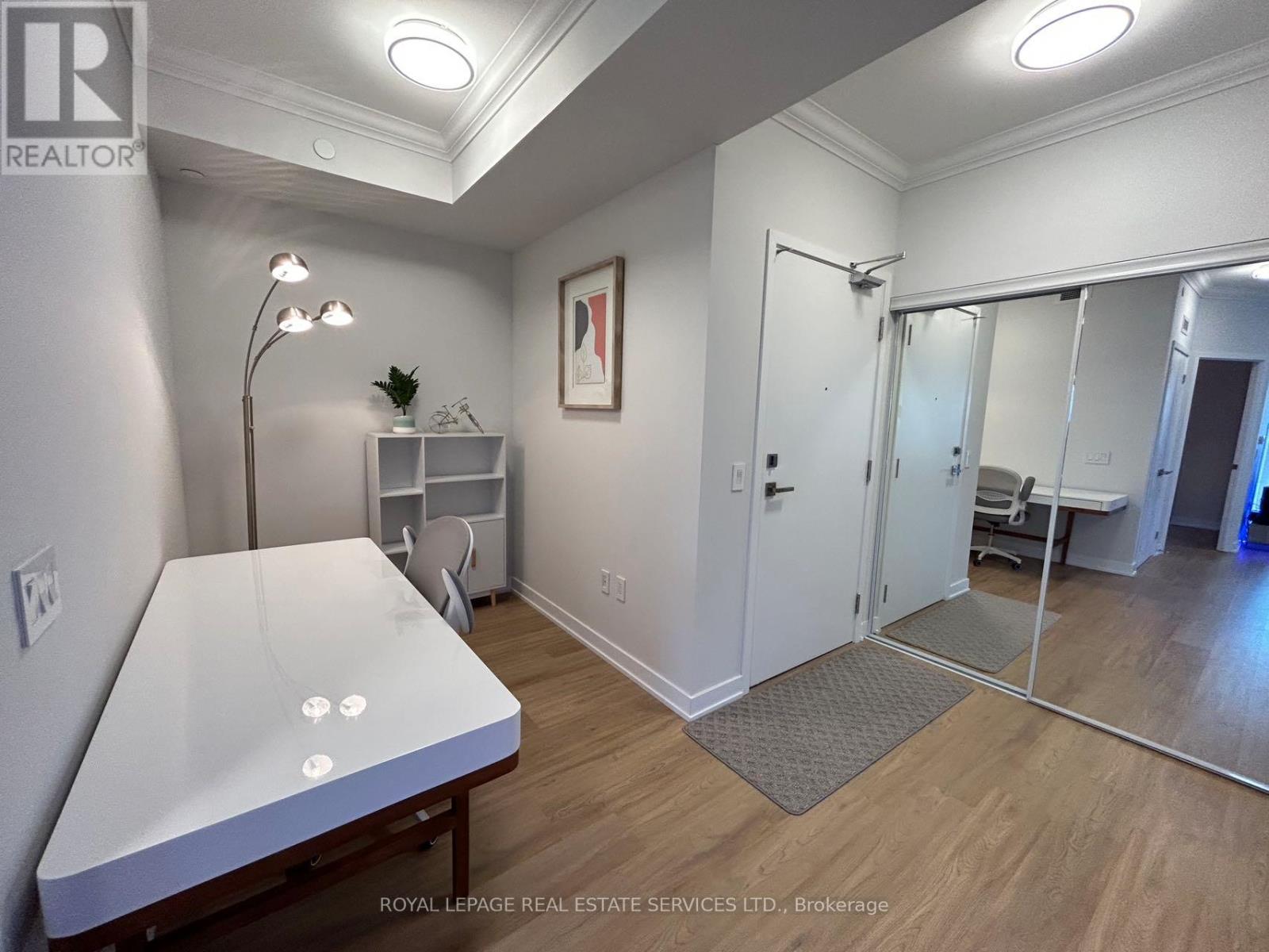 1601 - 4085 Parkside Village Drive, Mississauga, Ontario  L5B 0K9 - Photo 14 - W12583110