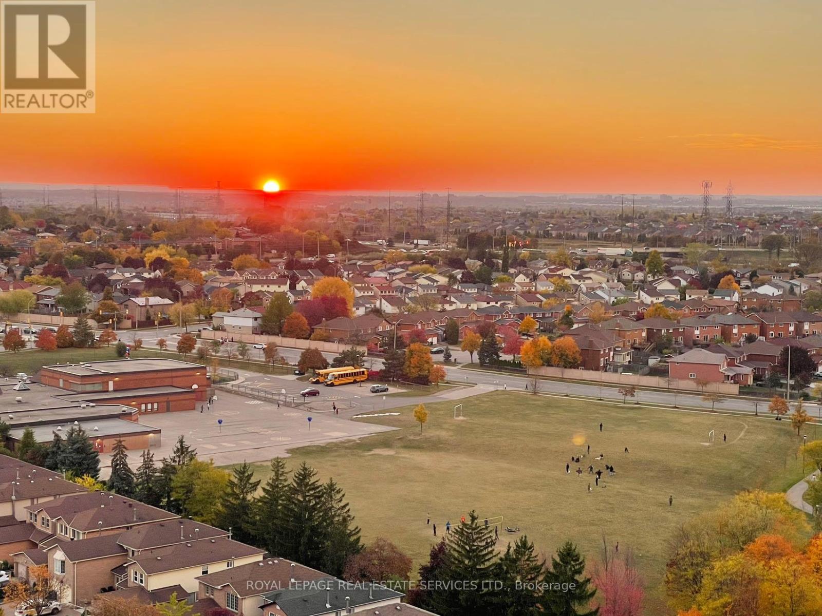 1601 - 4085 Parkside Village Drive, Mississauga, Ontario  L5B 0K9 - Photo 17 - W12583110