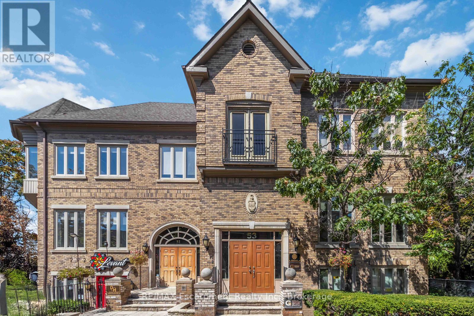 206 - 53 Village Centre Place, Mississauga, Ontario  L4Z 1V9 - Photo 2 - W12583212