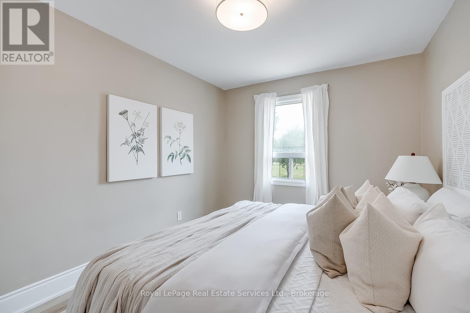 397 Bartos Drive, Oakville, Ontario  L6K 3E5 - Photo 19 - W12583312