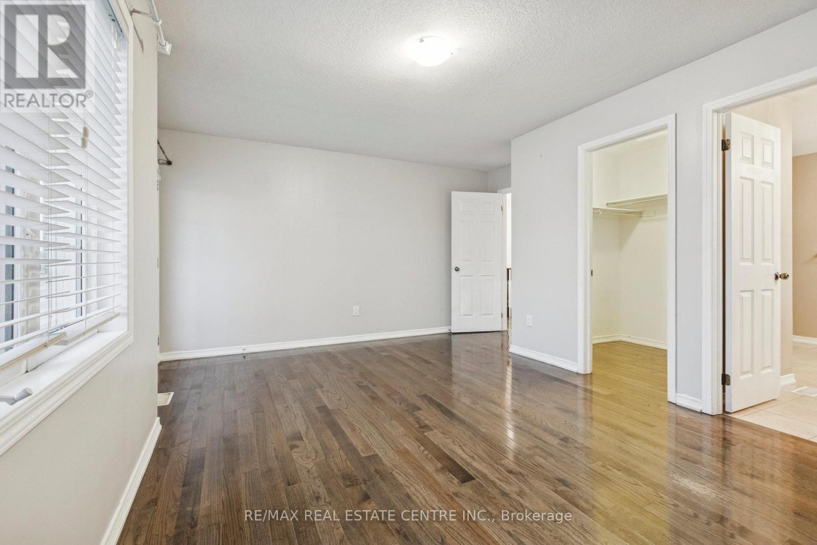 Upper Level - 16 Carroll Lane, Brantford, Ontario N3T 0J5 - Photo 29 - X12583088