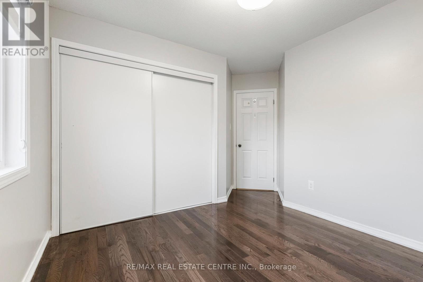 Upper Level - 16 Carroll Lane, Brantford, Ontario N3T 0J5 - Photo 43 - X12583088