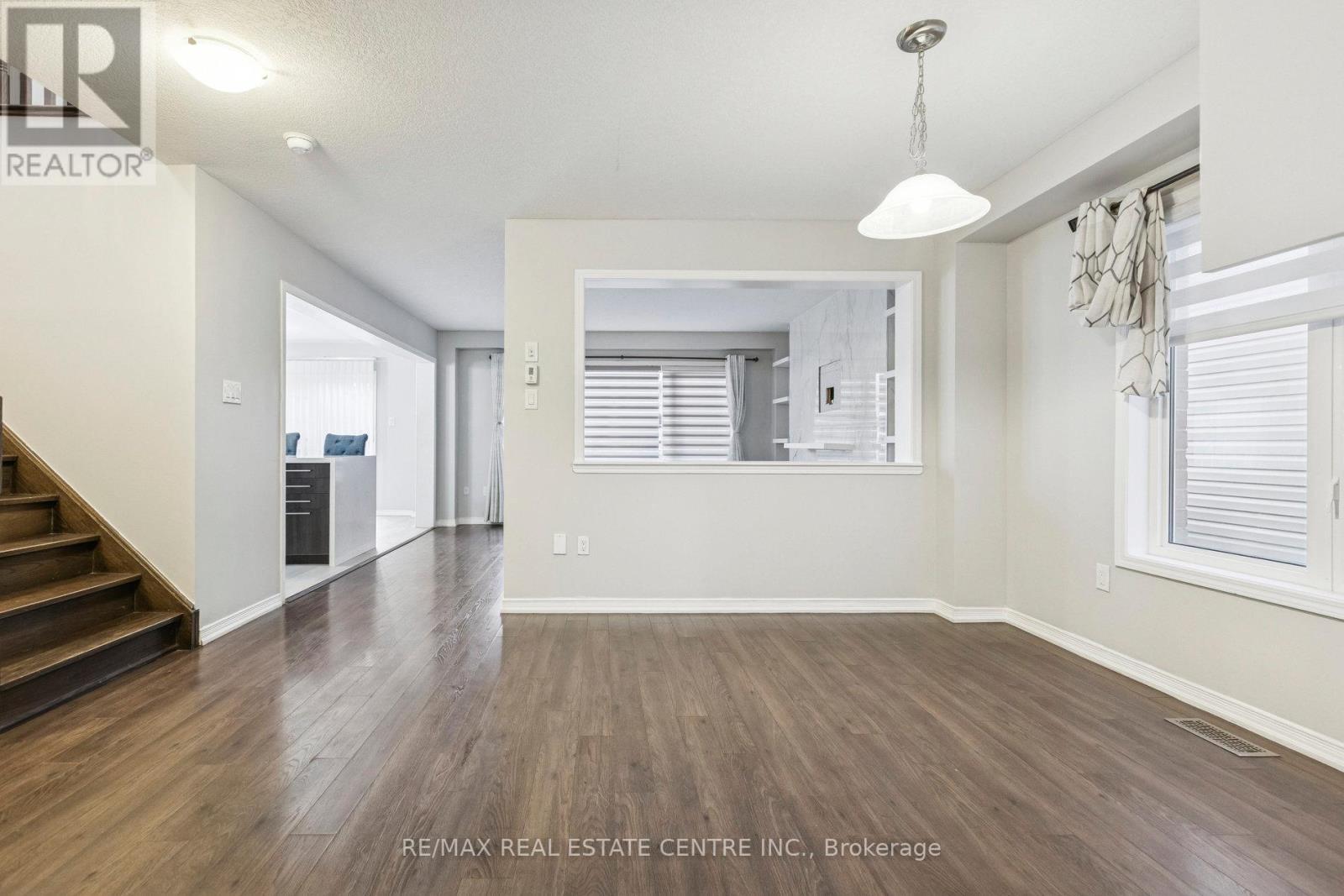 Upper Level - 16 Carroll Lane, Brantford, Ontario N3T 0J5 - Photo 9 - X12583088