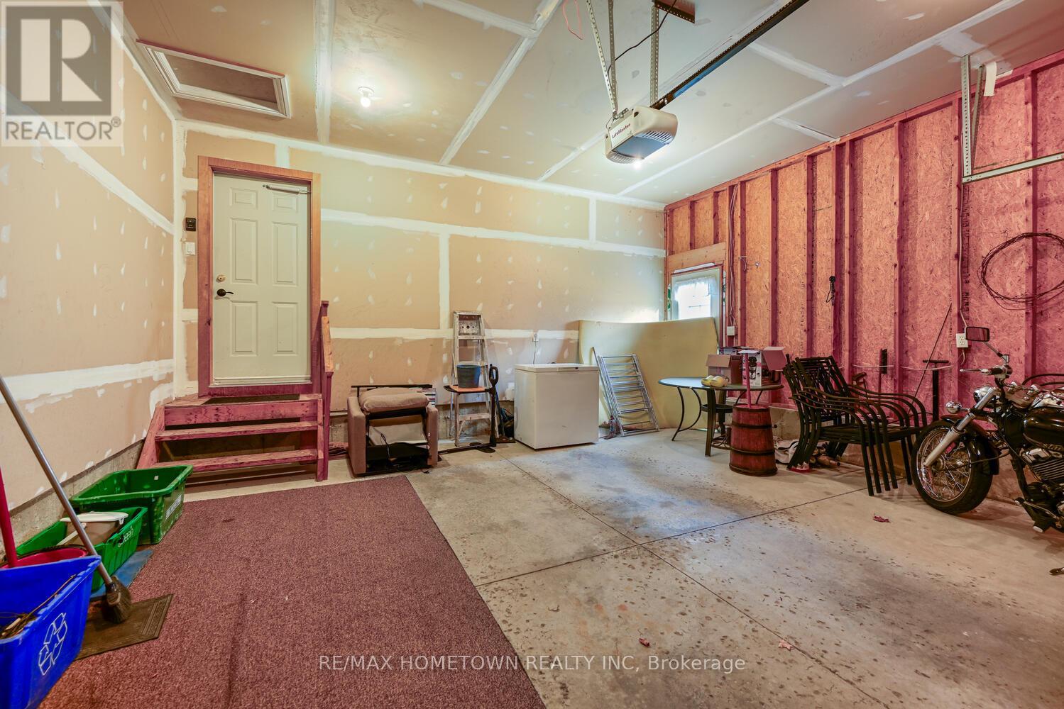 1095 Bridlewood Drive, Brockville, Ontario  K6V 7G2 - Photo 35 - X12579210