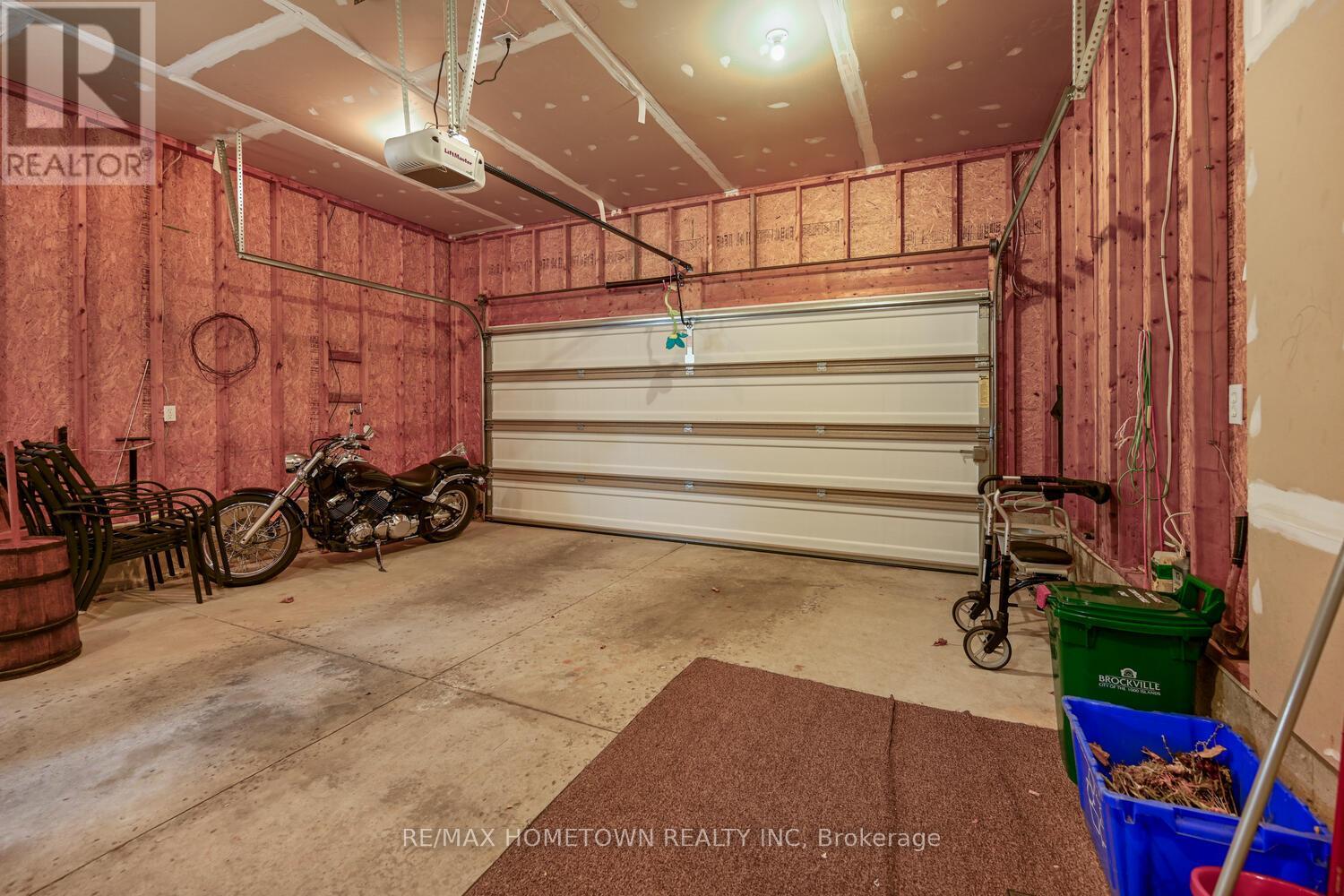 1095 Bridlewood Drive, Brockville, Ontario  K6V 7G2 - Photo 36 - X12579210