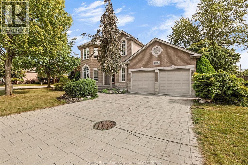 4700 Wembley, Windsor, Ontario N9G 2P8 - Photo 2 - 25030749
