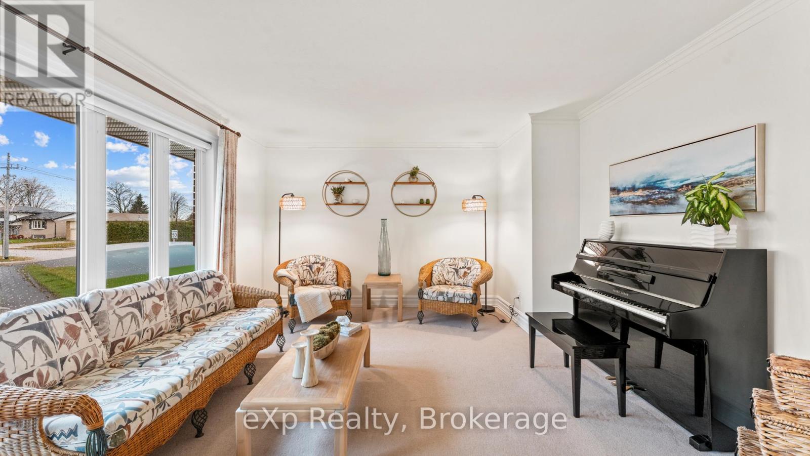 861 Gustavus Street, Saugeen Shores, Ontario  N0H 2C4 - Photo 3 - X12583316