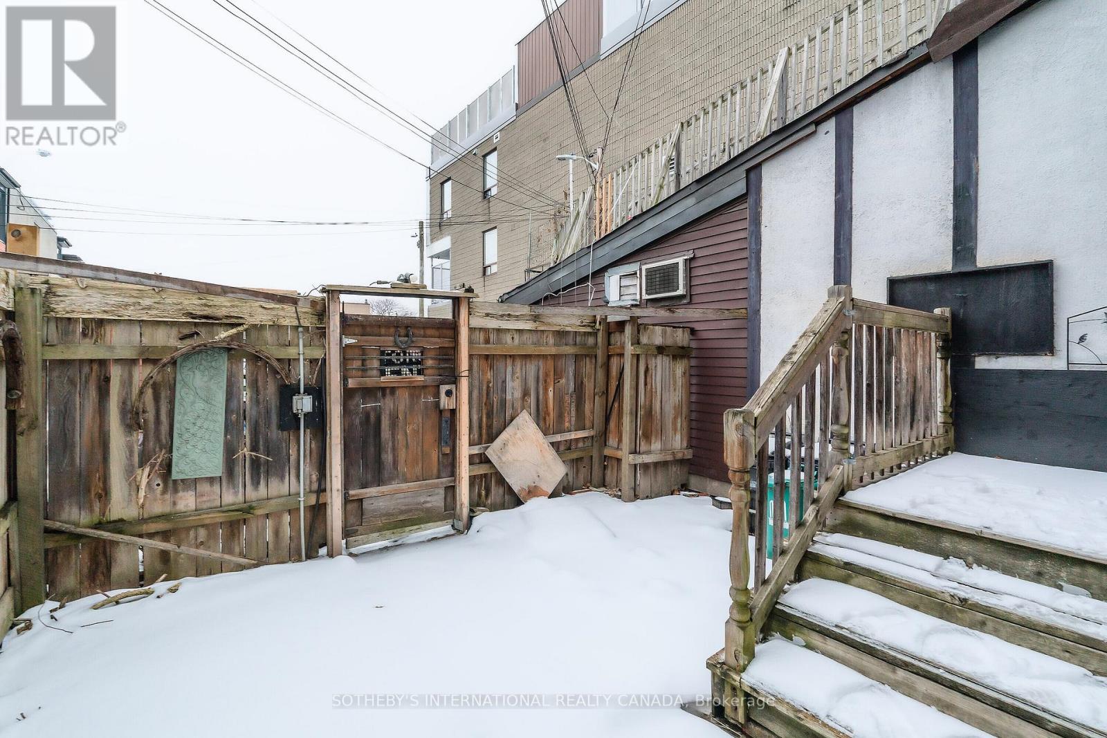 237 Carlton Street, Toronto, Ontario  M5A 2L2 - Photo 29 - C12583034