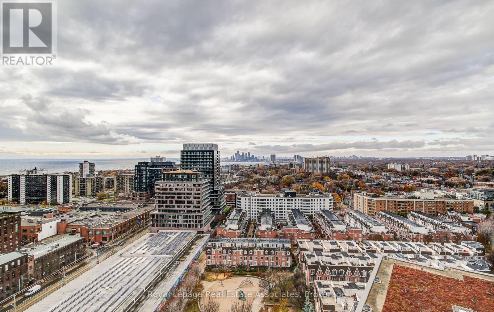 2211 - 38 Joe Shuster Way, Toronto, Ontario  M6K 0A5 - Photo 21 - W12583078