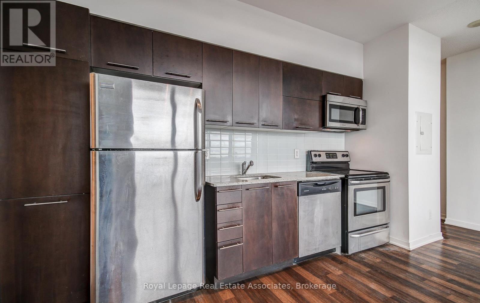 2211 - 38 Joe Shuster Way, Toronto, Ontario  M6K 0A5 - Photo 15 - W12583078