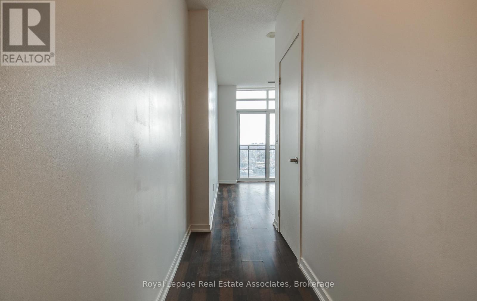 2211 - 38 Joe Shuster Way, Toronto, Ontario  M6K 0A5 - Photo 31 - W12583078