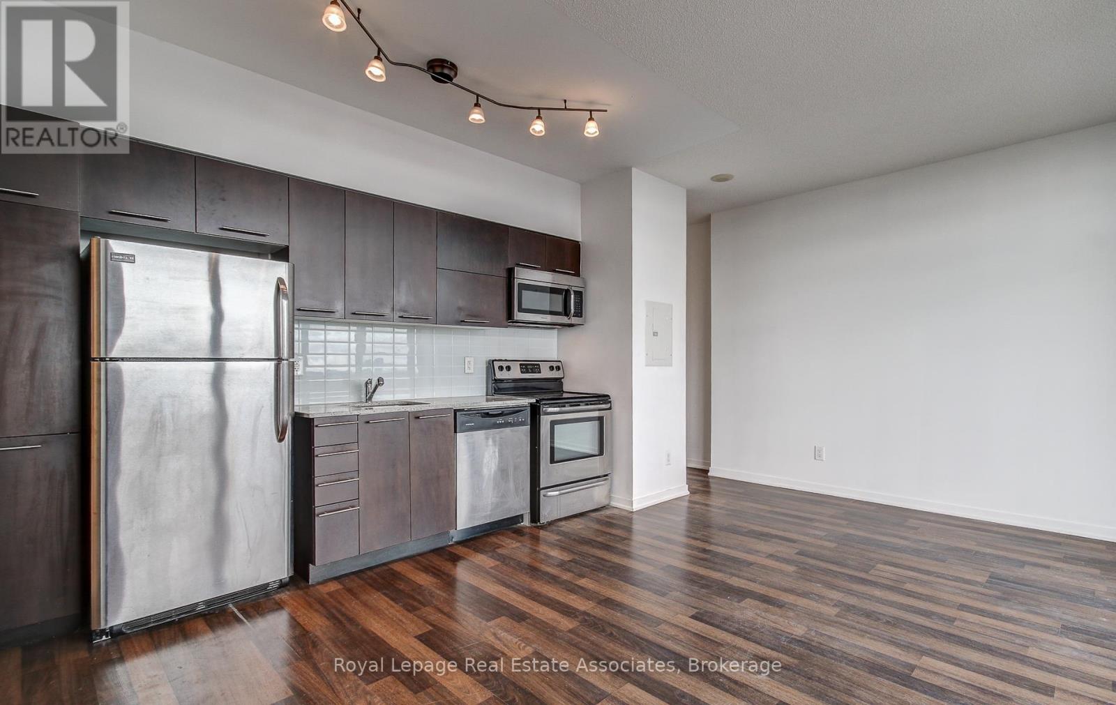 2211 - 38 Joe Shuster Way, Toronto, Ontario  M6K 0A5 - Photo 14 - W12583078