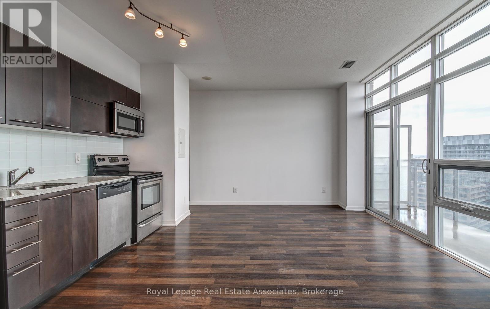 2211 - 38 Joe Shuster Way, Toronto, Ontario  M6K 0A5 - Photo 16 - W12583078