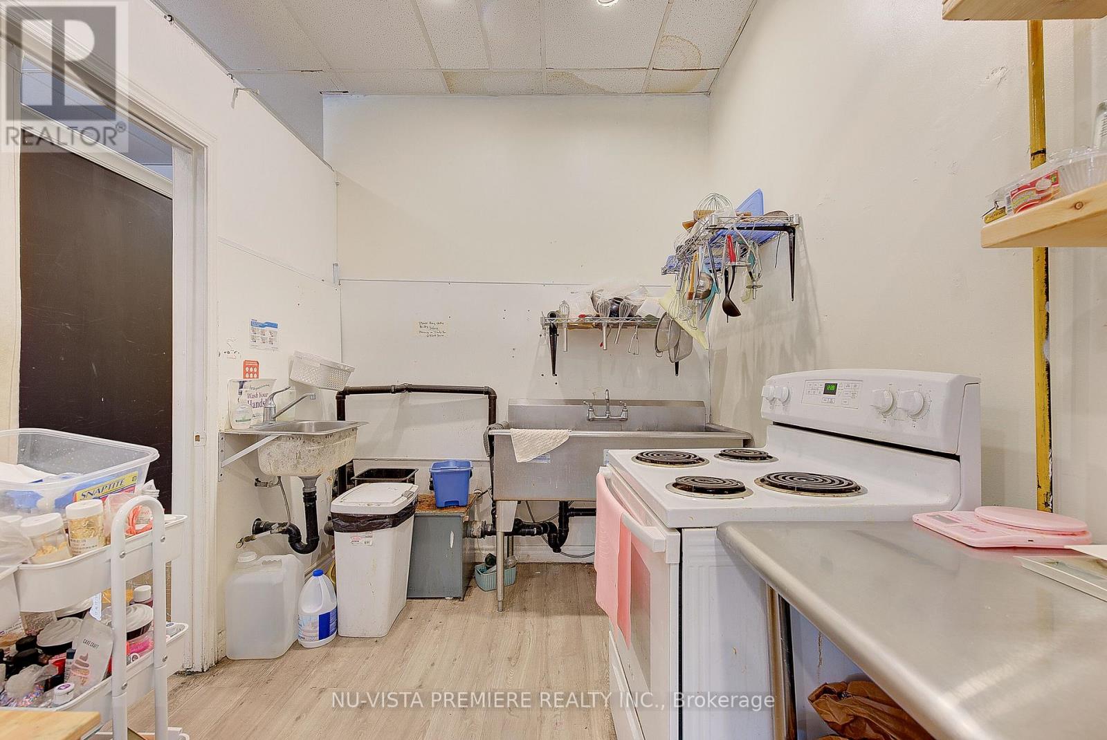 5 - 276 Wharncliffe Road, London North (North N), Ontario  N6H 2C3 - Photo 19 - X12187217