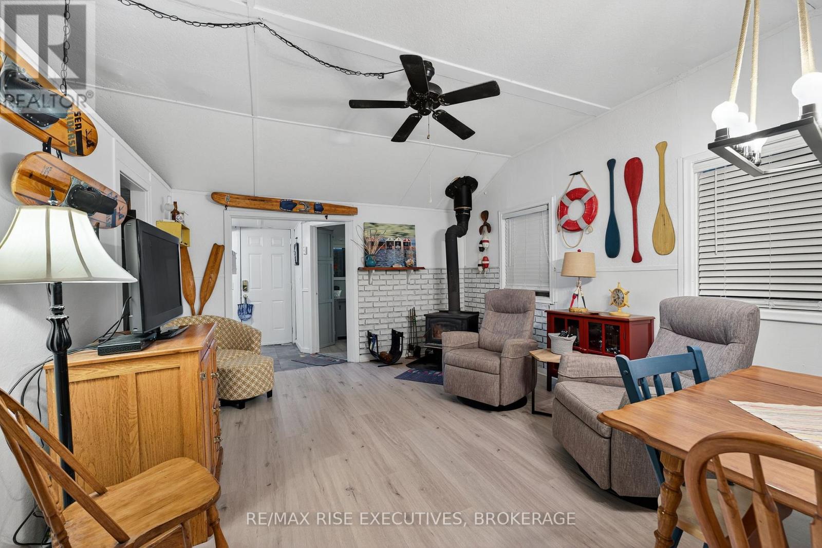 5065 Lower Round Lake Road, Frontenac, Ontario  K0H 1H0 - Photo 34 - X12578966