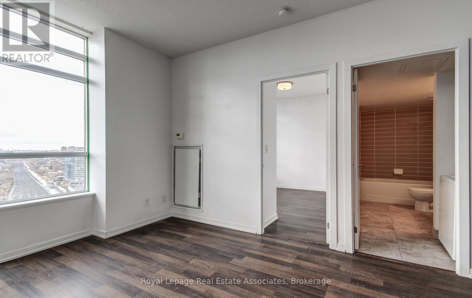 2211 - 38 Joe Shuster Way, Toronto, Ontario  M6K 0A5 - Photo 24 - W12583078