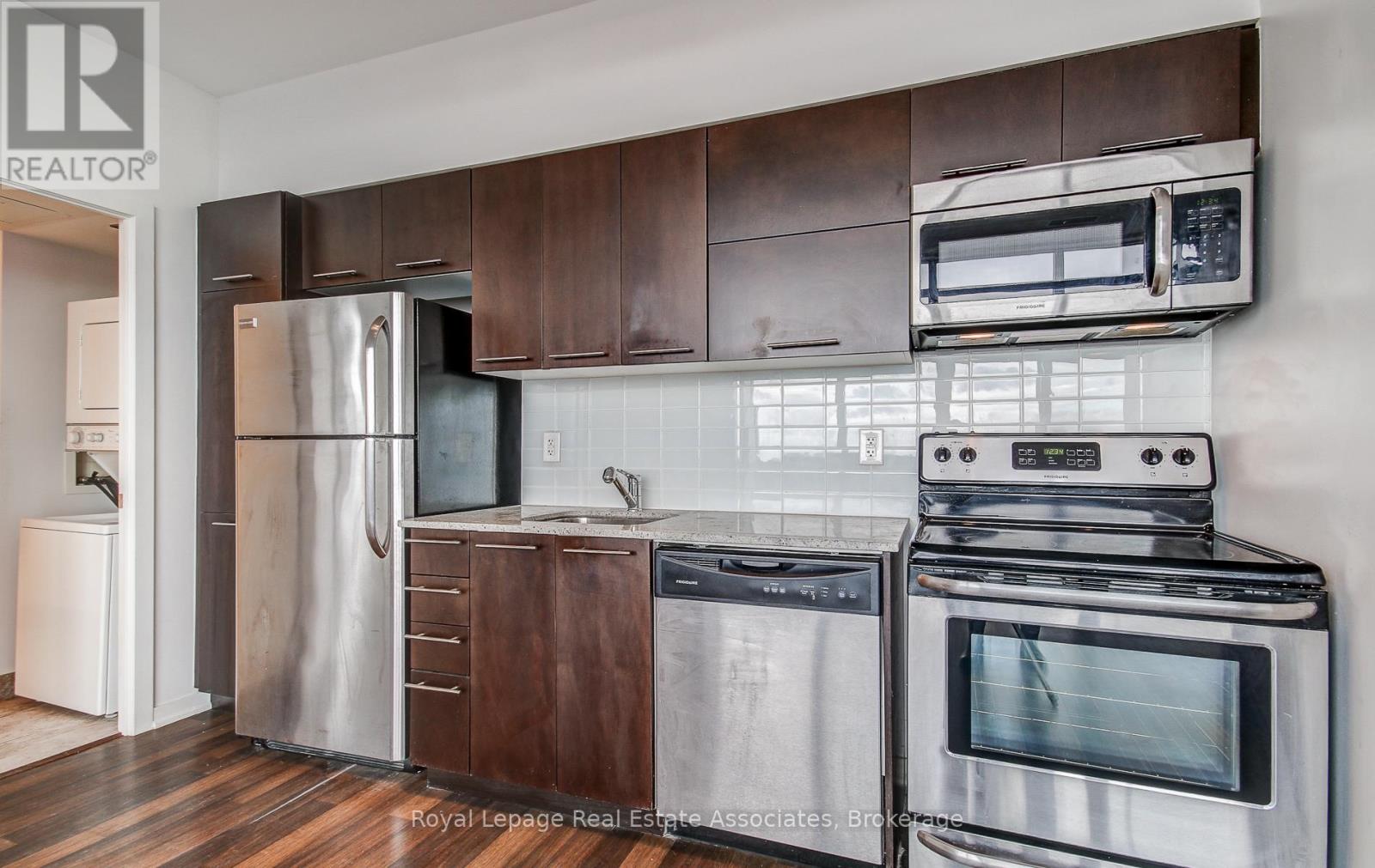 2211 - 38 Joe Shuster Way, Toronto, Ontario  M6K 0A5 - Photo 12 - W12583078