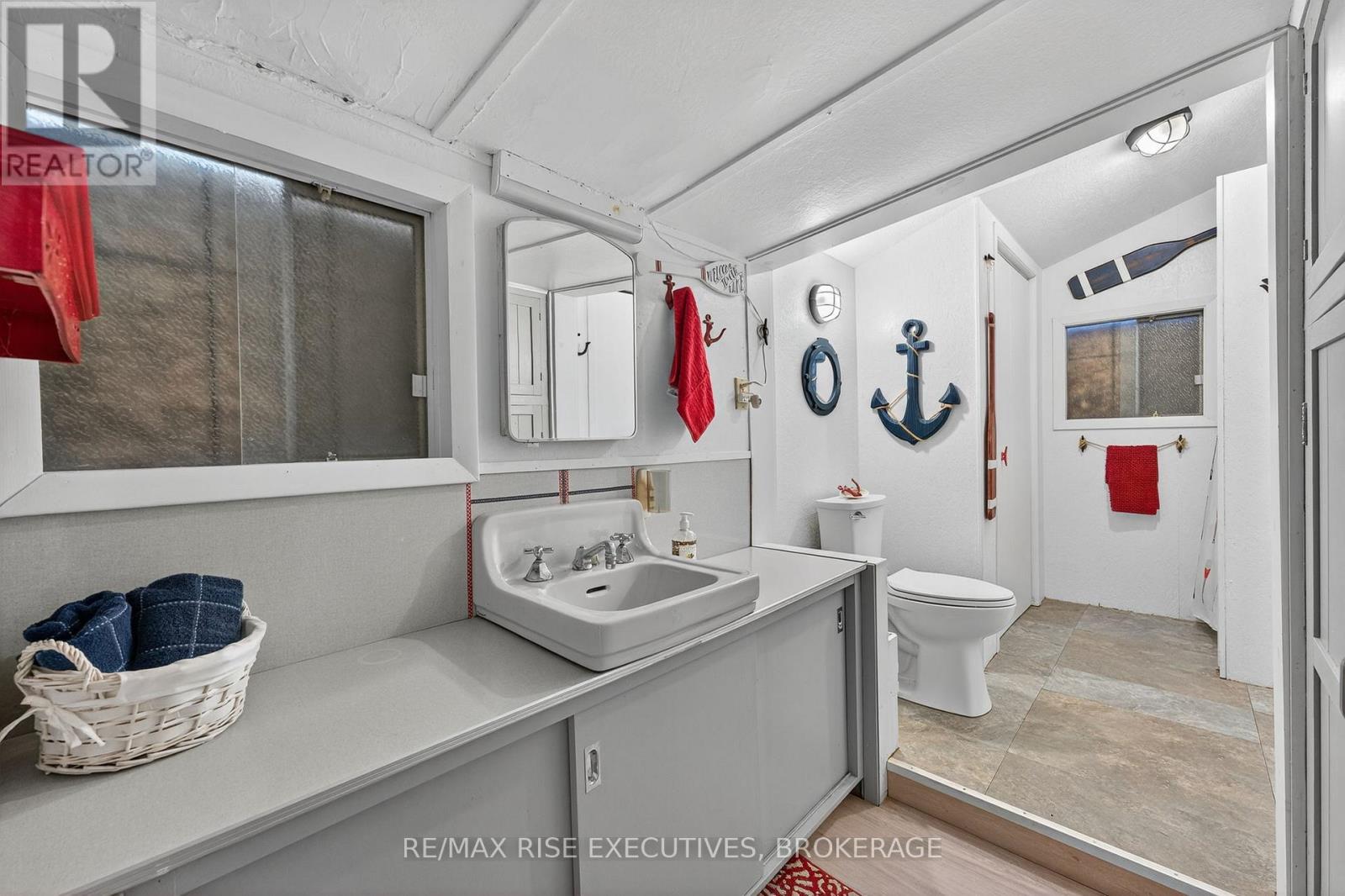 5065 Lower Round Lake Road, Frontenac, Ontario  K0H 1H0 - Photo 38 - X12578966