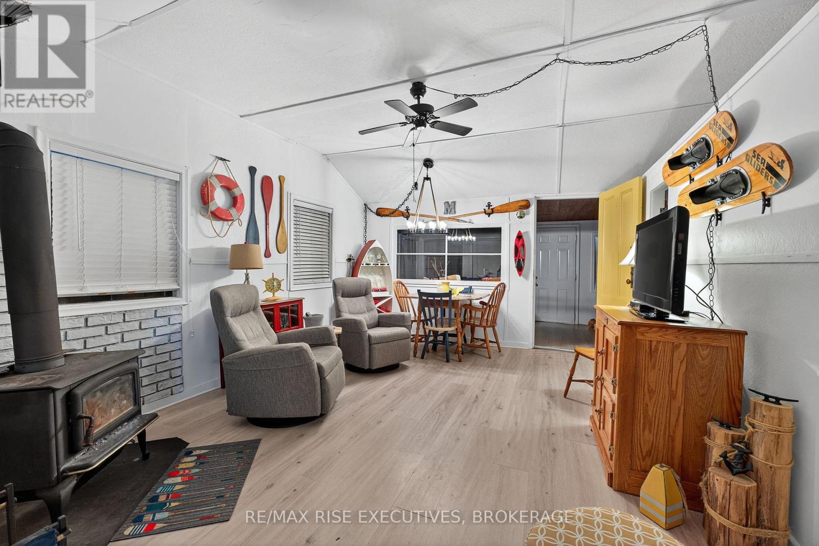 5065 Lower Round Lake Road, Frontenac, Ontario  K0H 1H0 - Photo 37 - X12578966