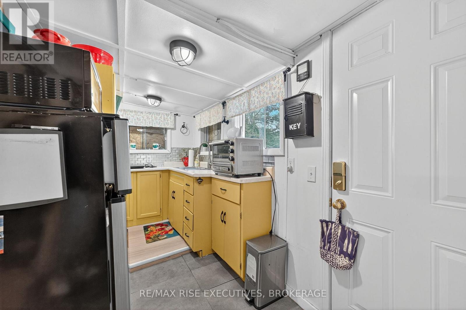 5065 Lower Round Lake Road, Frontenac, Ontario  K0H 1H0 - Photo 44 - X12578966