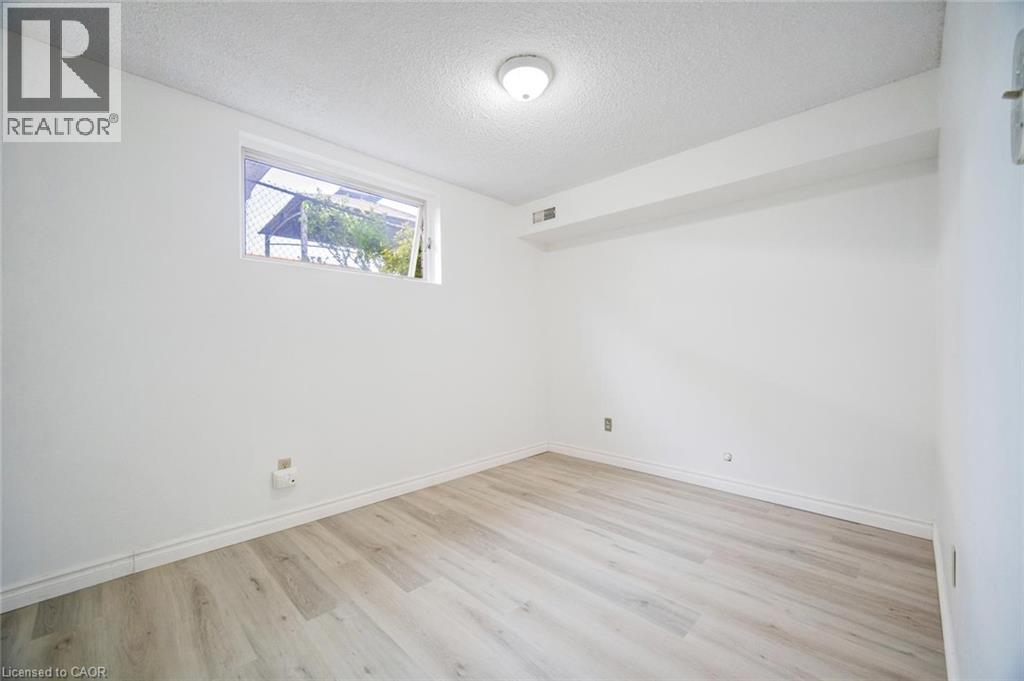 196 Millwood Crescent, Kitchener, Ontario  N2P 1N2 - Photo 21 - 40791051