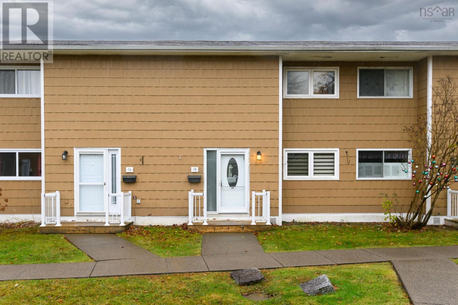 7b Arklow Drive, Dartmouth, Nova Scotia  B2W 4J6 - Photo 1 - 202528693