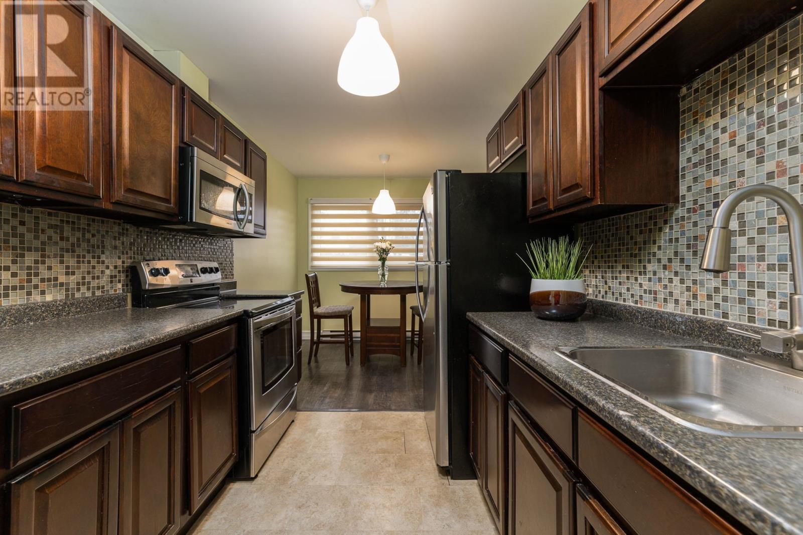 7b Arklow Drive, Dartmouth, Nova Scotia  B2W 4J6 - Photo 9 - 202528693