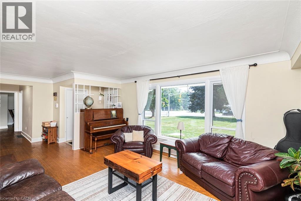 2016 Hwy 56, Binbrook, Ontario  L0R 1C0 - Photo 11 - 40751767