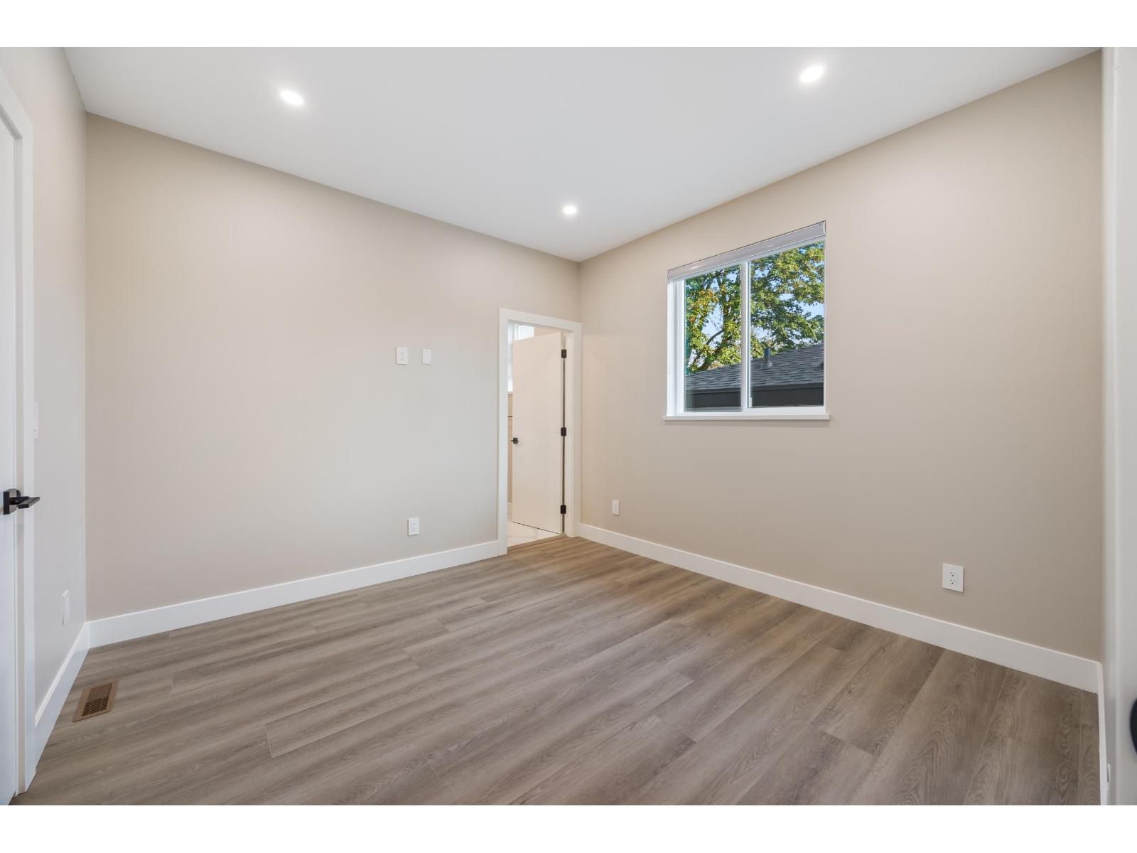 7024 205 Street, Langley, British Columbia  V2Y 1S9 - Photo 25 - R3070649