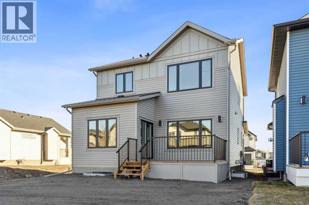 120 Quartz Crescent, Cochrane, Alberta  T4C 3G2 - Photo 36 - A2268635