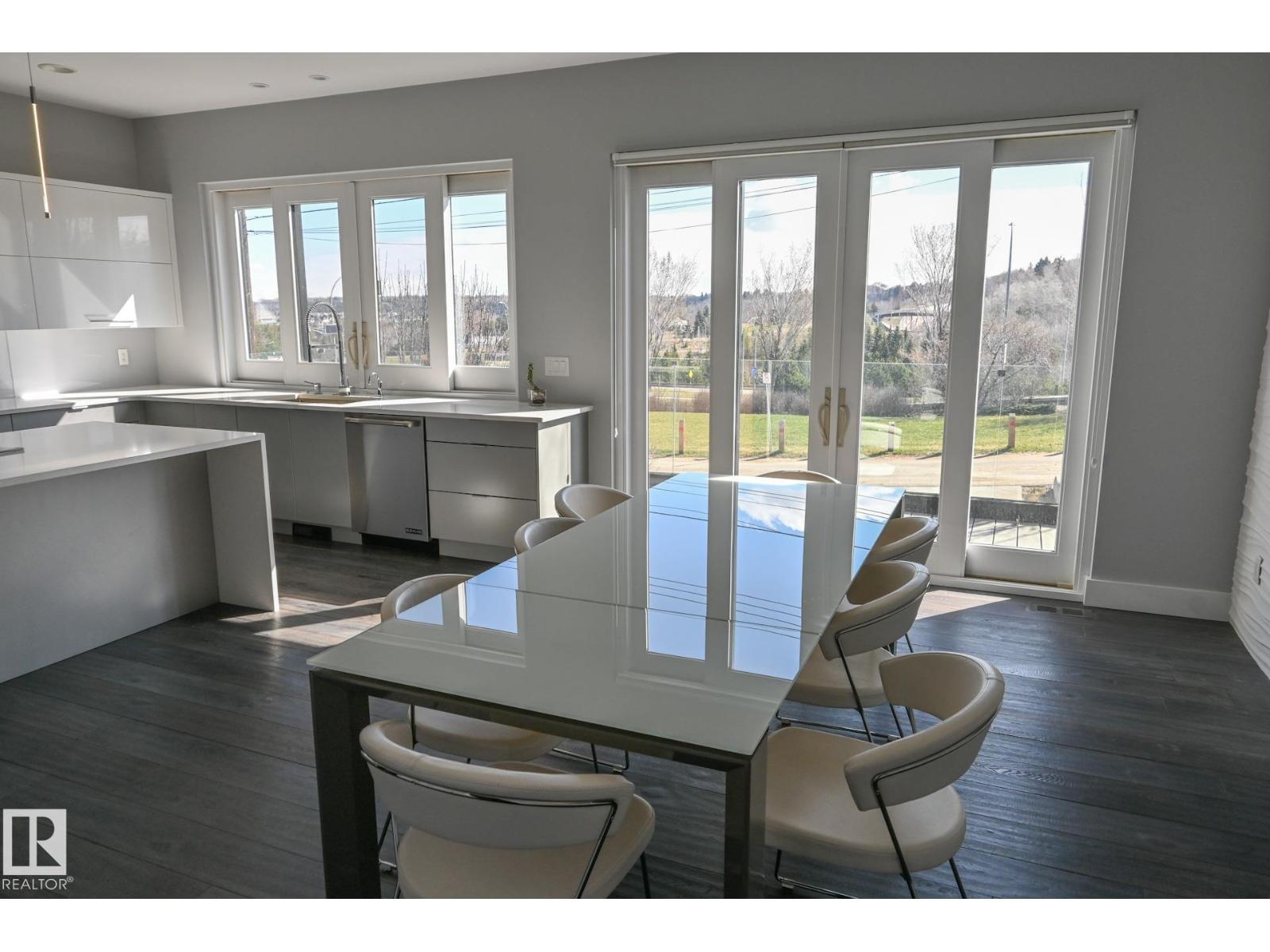 9509 99b St Nw, Edmonton, Alberta  T6E 3X1 - Photo 11 - E4464035