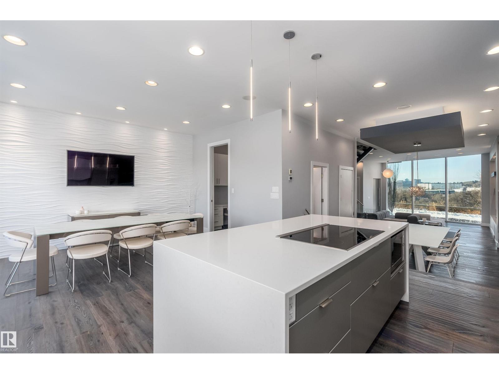 9509 99b St Nw, Edmonton, Alberta  T6E 3X1 - Photo 14 - E4464035