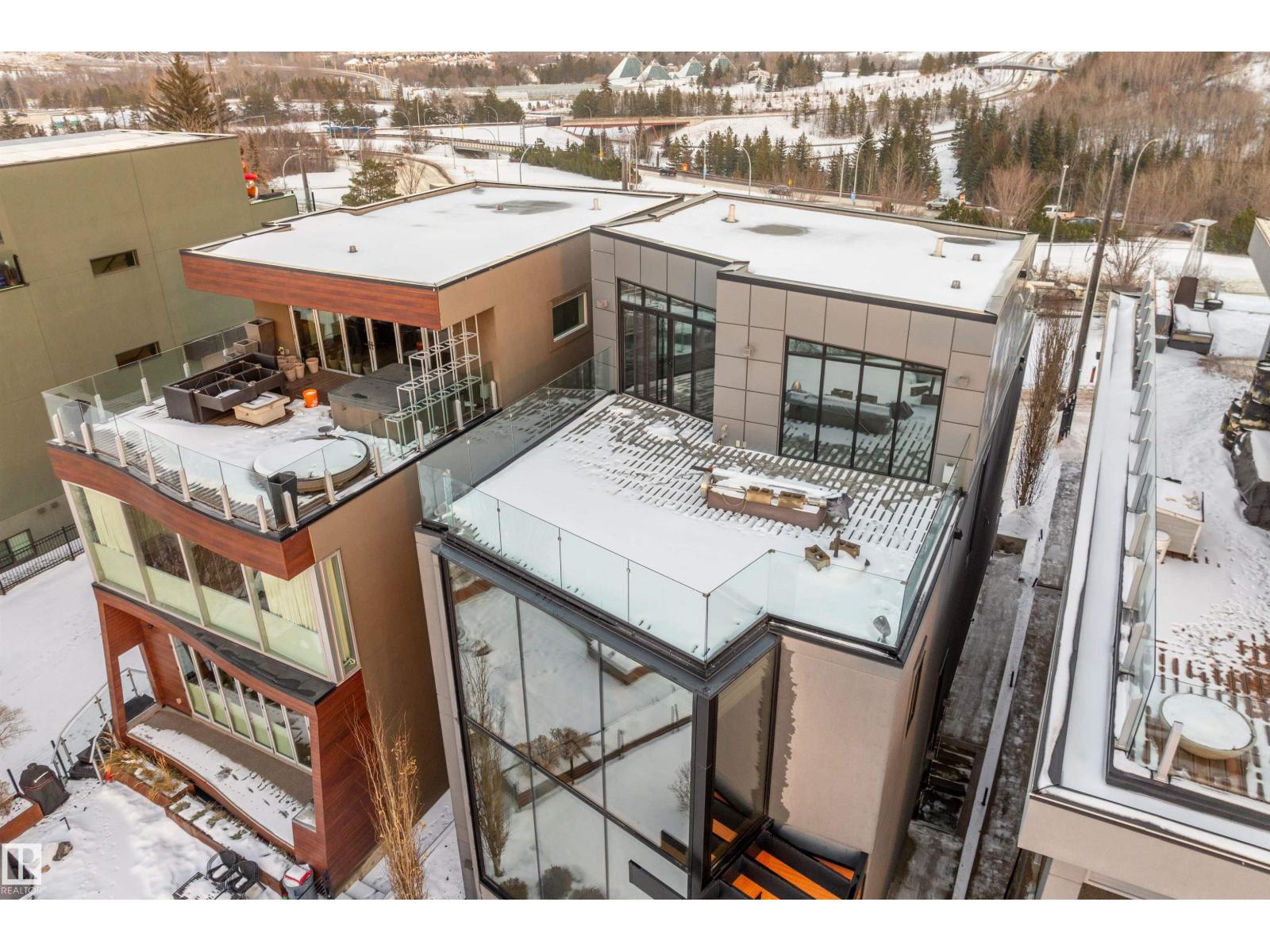 9509 99b St Nw, Edmonton, Alberta  T6E 3X1 - Photo 42 - E4464035