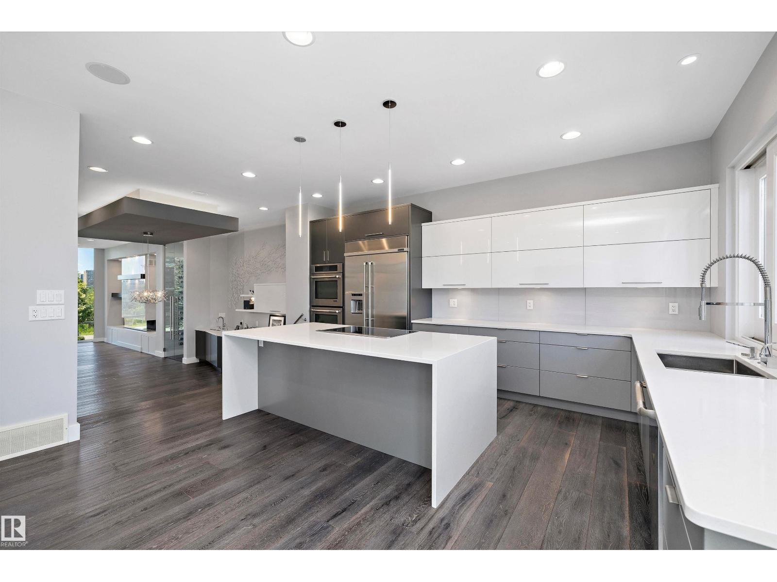 9509 99b St Nw, Edmonton, Alberta  T6E 3X1 - Photo 9 - E4464035