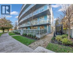 <div class="price">$1,148,000</div> 107 5189 Cambie Street, Vancouver<br><div style="margin-bottom:8px;"><small>Oakwyn Realty Ltd.</small></div><div class='bed_bath'>2 Bed | 2 Bath</div>