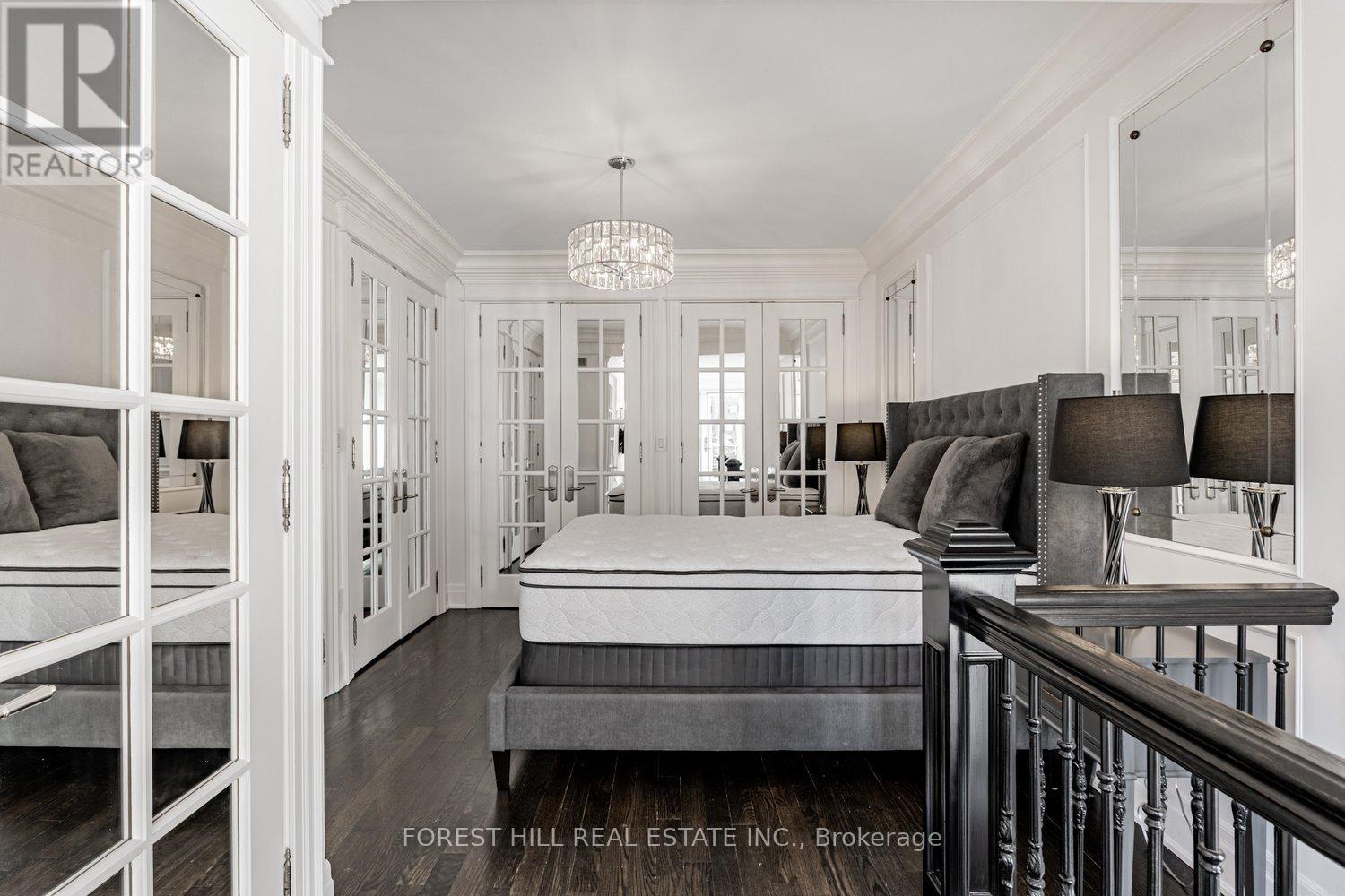 Upper - 37 Granby Street, Toronto, Ontario  M5B 1H8 - Photo 17 - C12583166