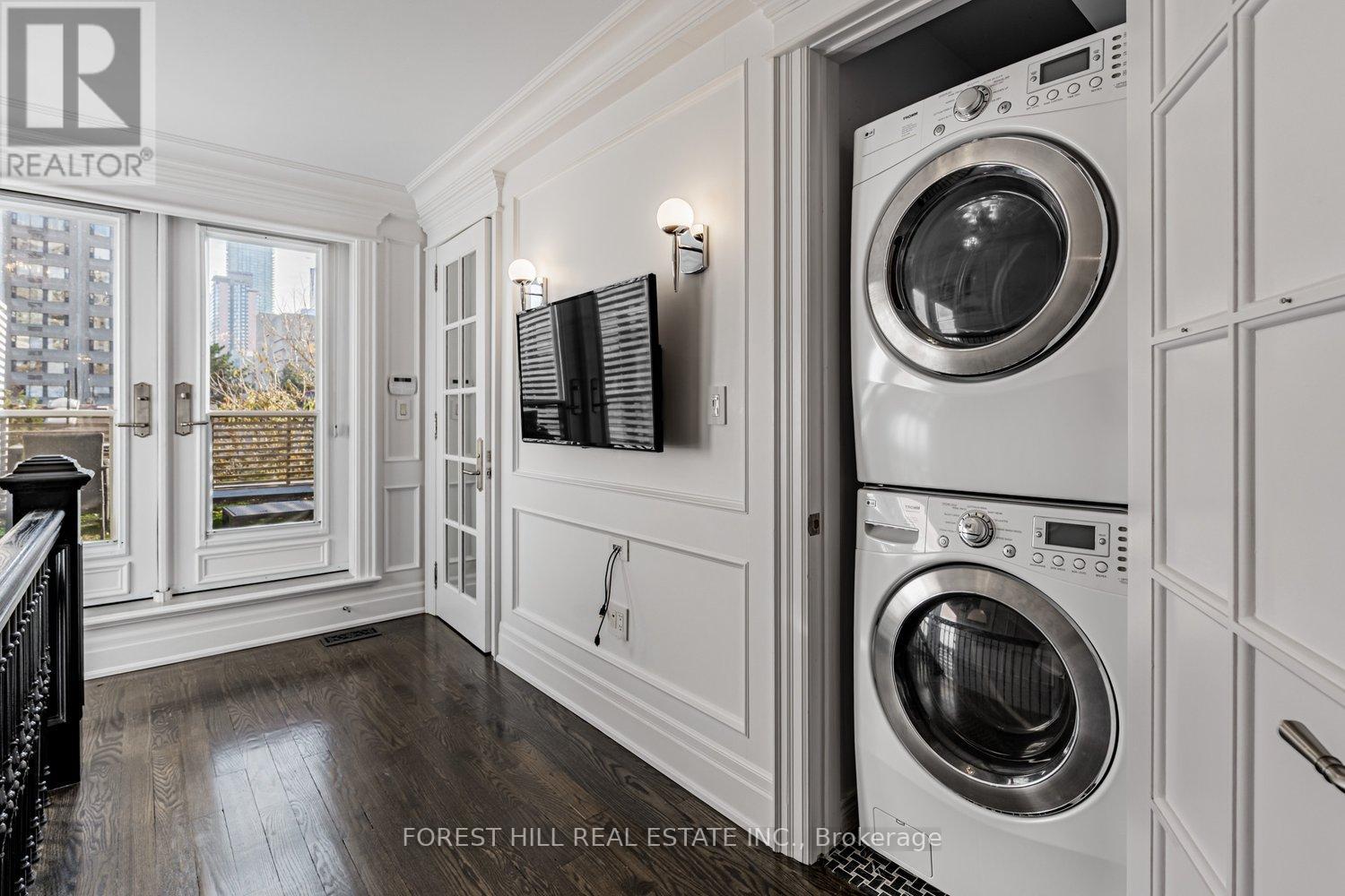 Upper - 37 Granby Street, Toronto, Ontario  M5B 1H8 - Photo 21 - C12583166