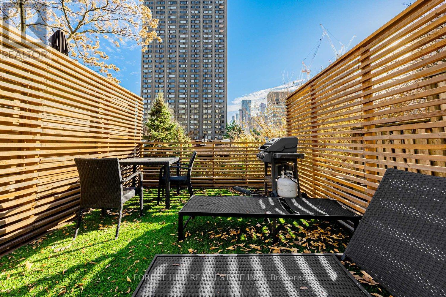 Upper - 37 Granby Street, Toronto, Ontario  M5B 1H8 - Photo 25 - C12583166