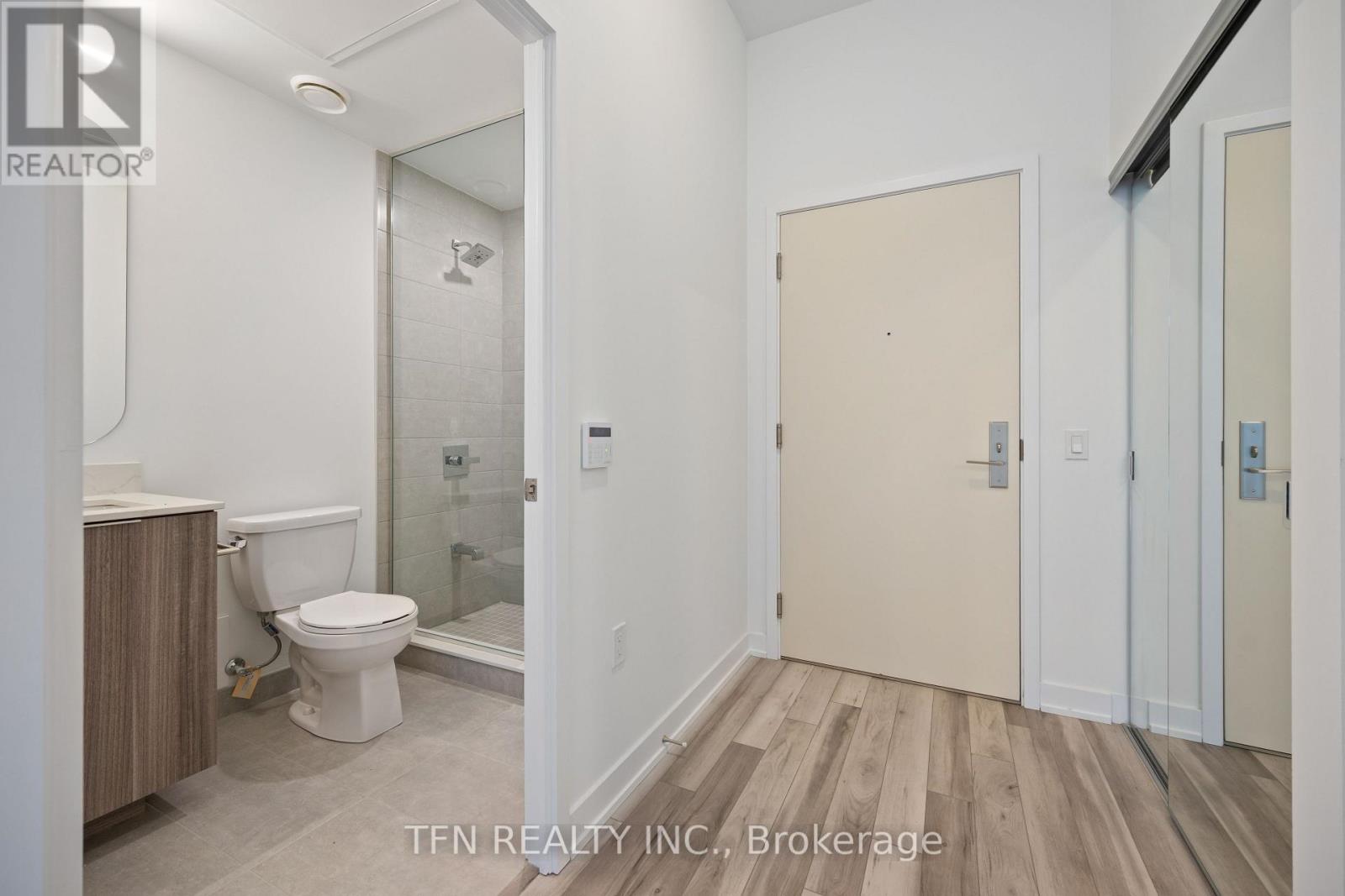 204 - 15 Richardson Street, Toronto, Ontario  M5A 0Y5 - Photo 3 - C12583172