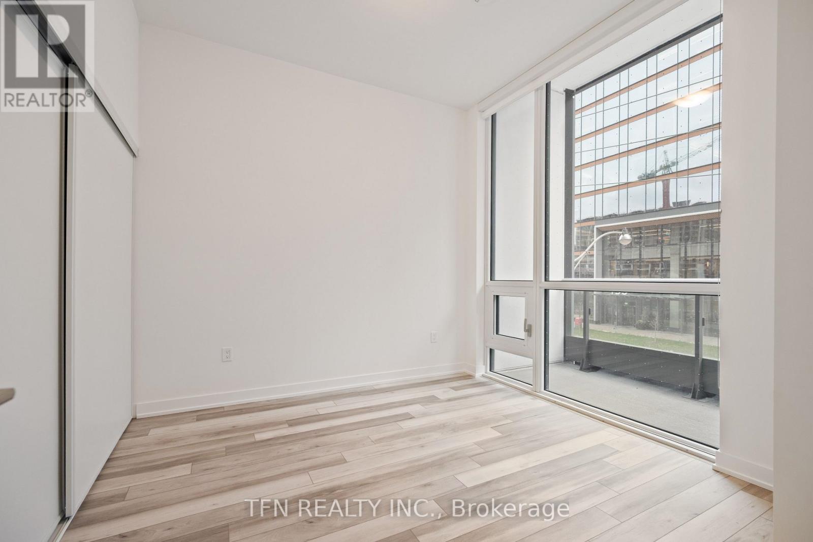 204 - 15 Richardson Street, Toronto, Ontario  M5A 0Y5 - Photo 9 - C12583172