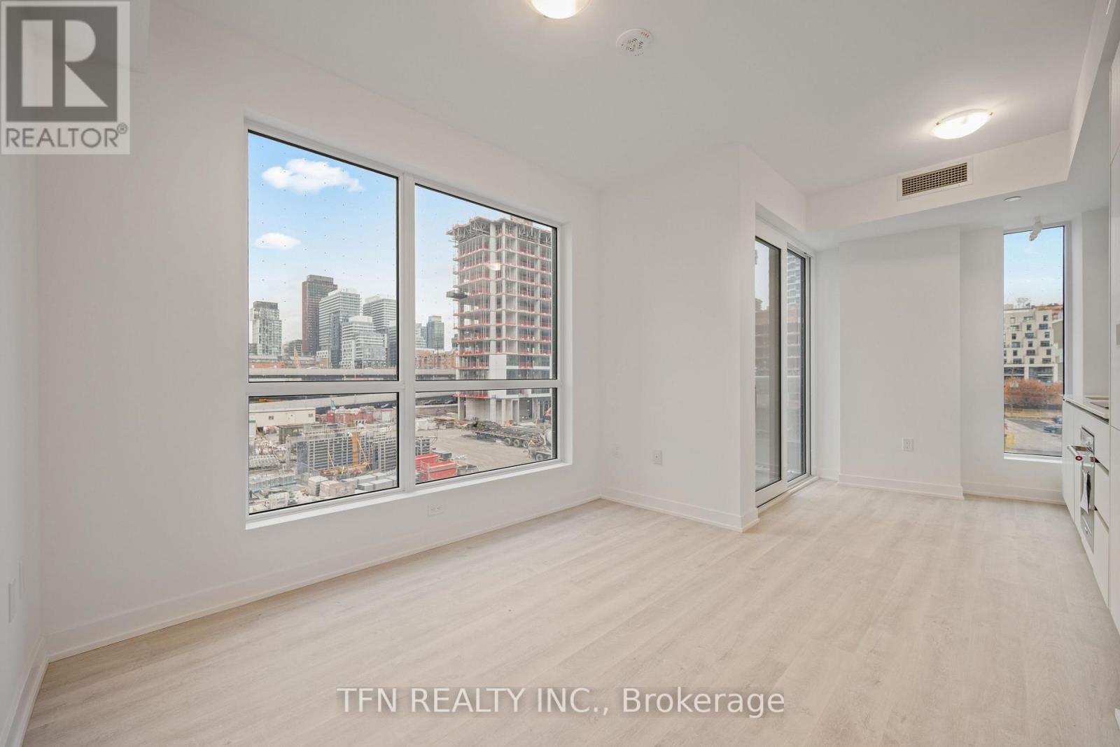 306 - 15 Richardson Street, Toronto, Ontario  M5A 0Y5 - Photo 2 - C12583178