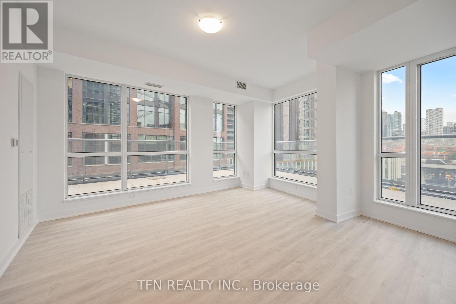 628 - 15 Richardson Street, Toronto, Ontario  M5A 0Y5 - Photo 8 - C12583180