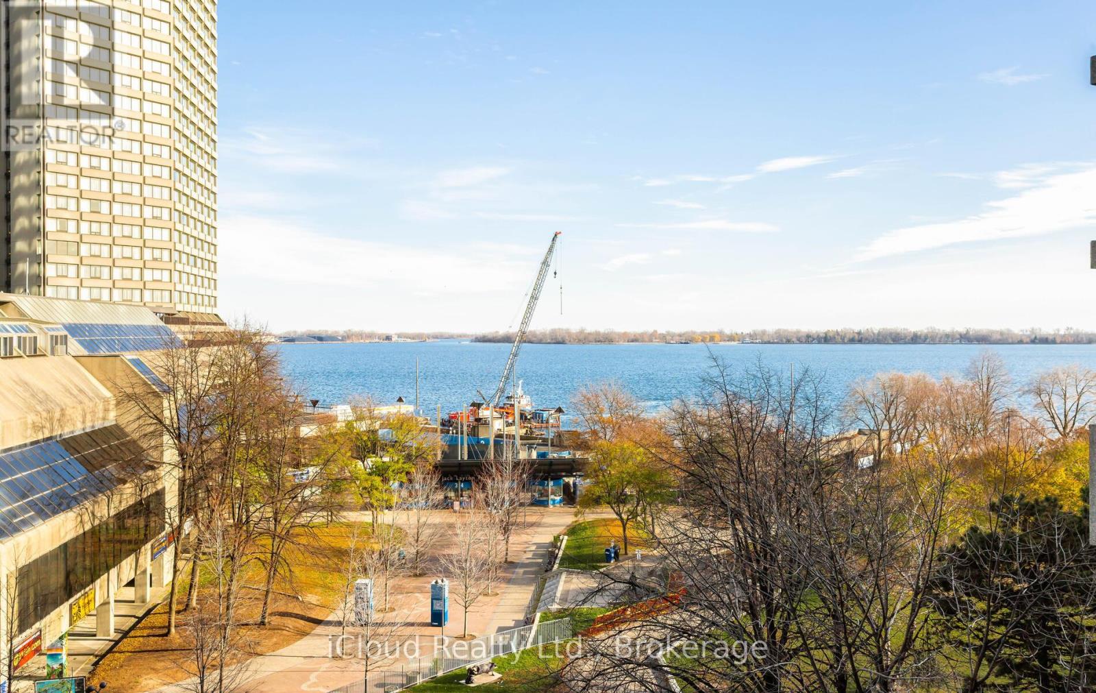 837 - 33 Harbour Square, Toronto, Ontario  M5J 2G2 - Photo 33 - C12583260