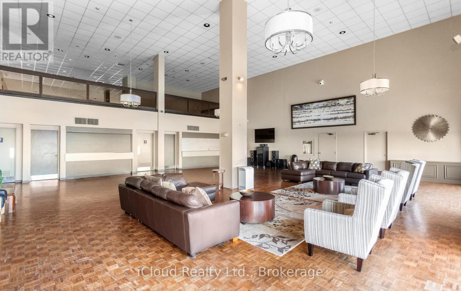 837 - 33 Harbour Square, Toronto, Ontario  M5J 2G2 - Photo 35 - C12583260