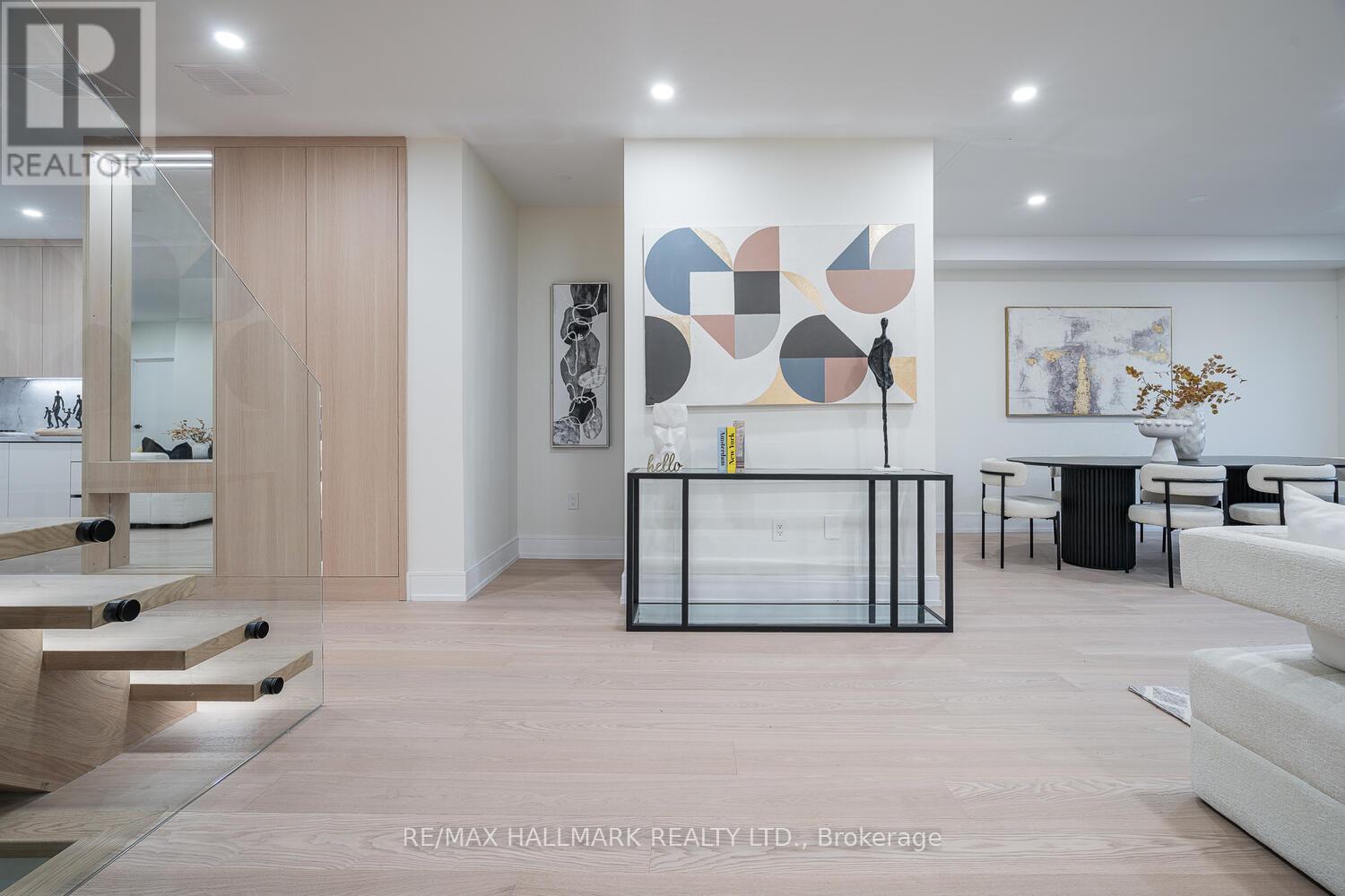 116 Kennard Avenue, Toronto, Ontario  M3H 4M4 - Photo 12 - C12583270