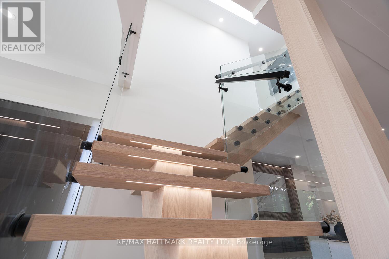 116 Kennard Avenue, Toronto, Ontario  M3H 4M4 - Photo 25 - C12583270