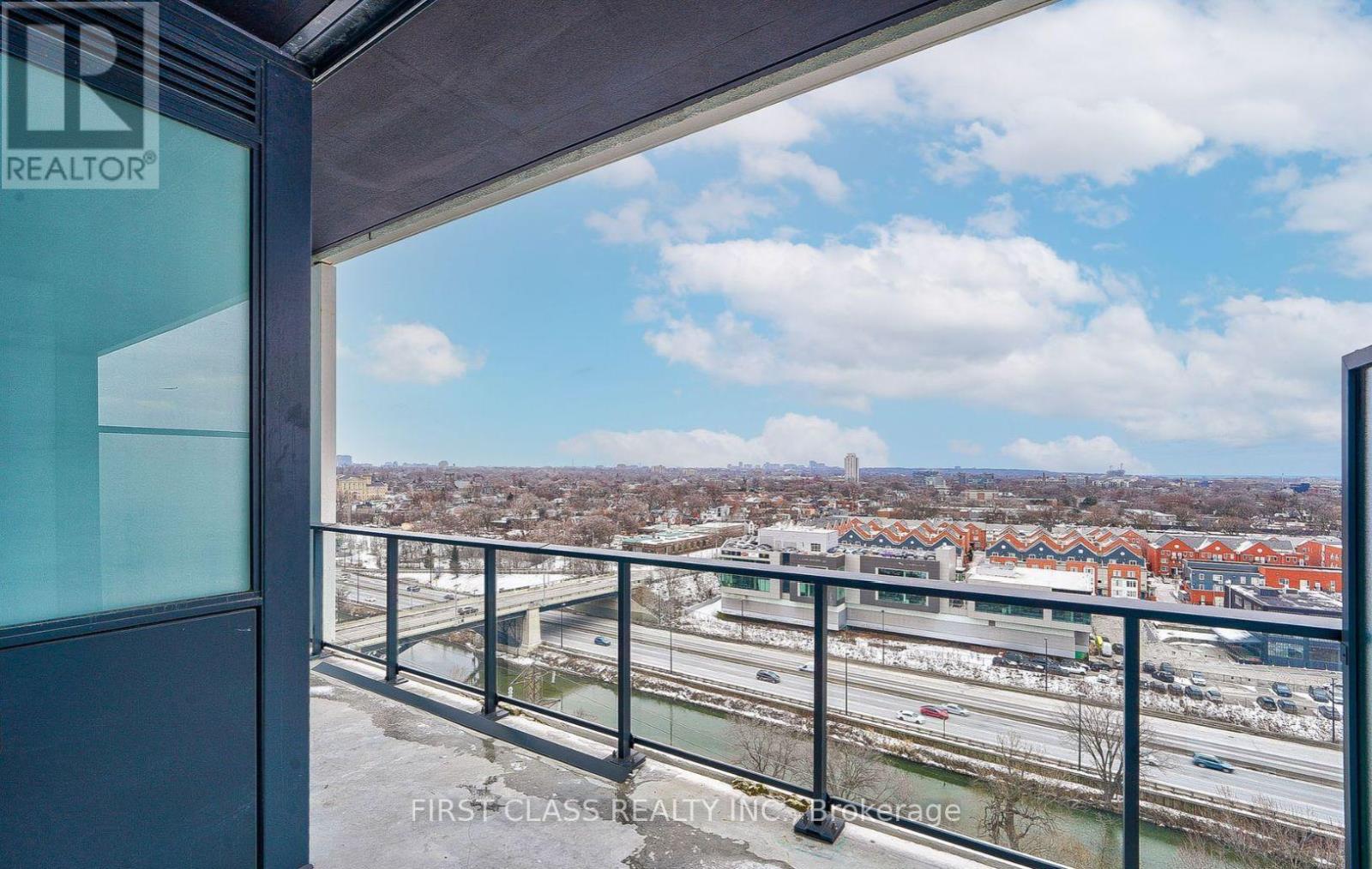 1005 - 5 Defries Street, Toronto, Ontario  M5A 0W7 - Photo 22 - C12583328