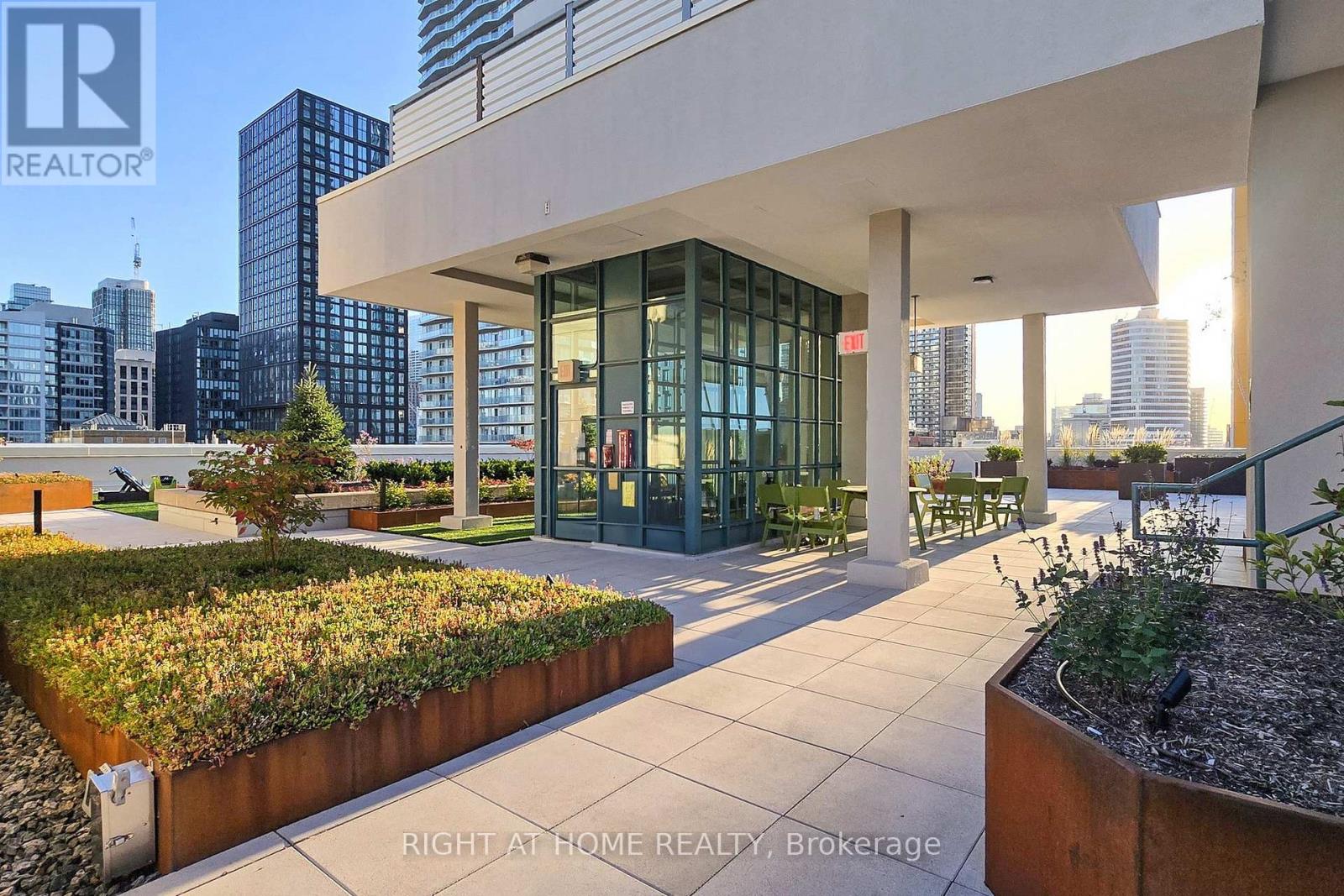 531 - 155 Dalhousie Street, Toronto, Ontario  M5B 2P7 - Photo 37 - C12583342