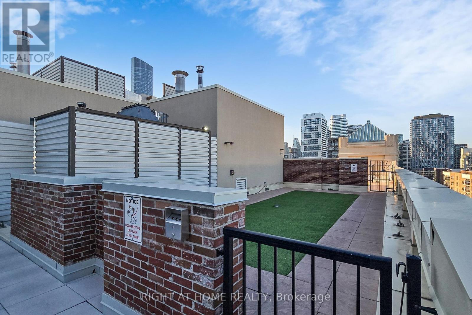 531 - 155 Dalhousie Street, Toronto, Ontario  M5B 2P7 - Photo 38 - C12583342