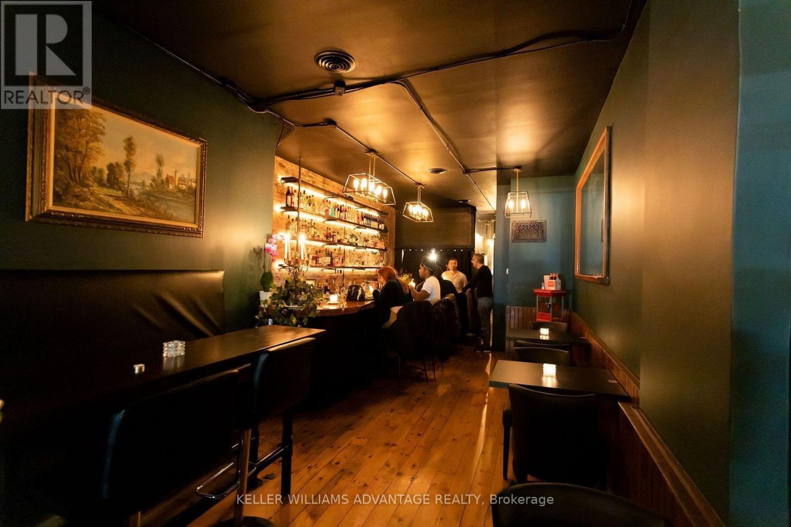 686 Queen Street E, Toronto, Ontario  M4M 1G9 - Photo 2 - E12583248